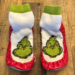 Hanna Andersson kids slippers- Grinch